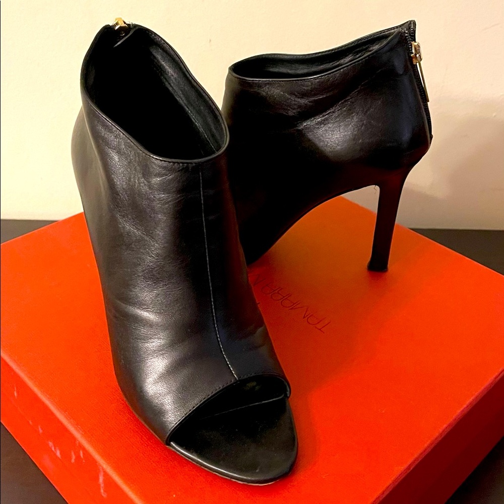 Tamara Mellon -nappa leather black open toe bootie